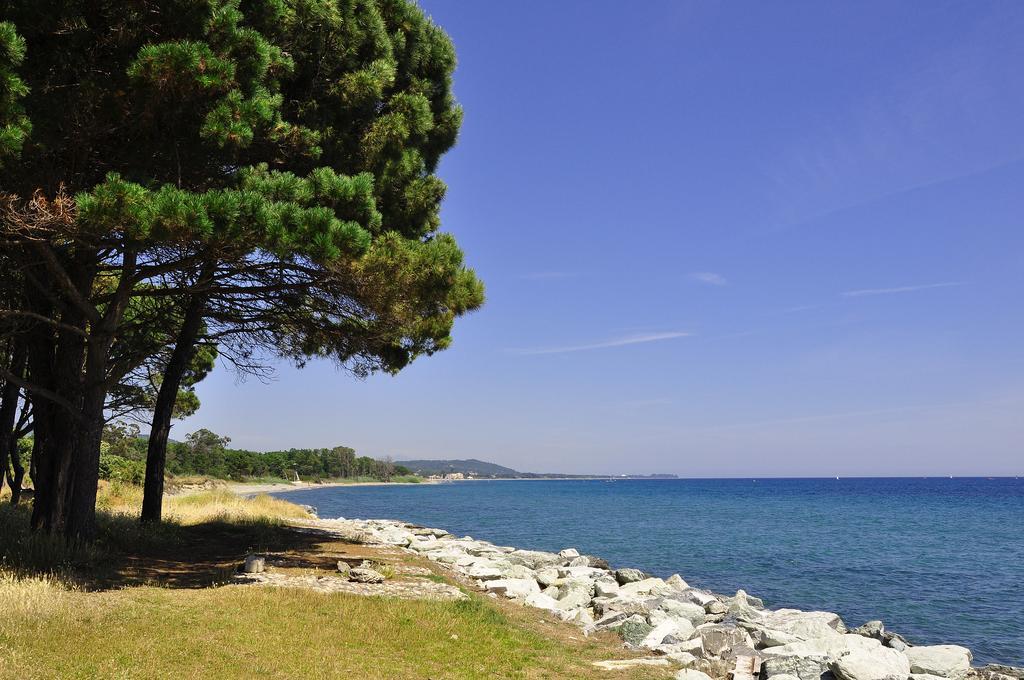 Santa-Maria-Poggio  Sole E Mare 아파트 호텔 외부 사진